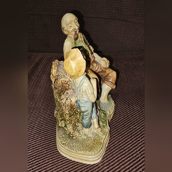 Naturecraft England Figurine Grandad's Yarn - Picture 5 of 7